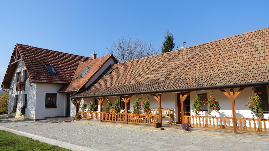 Gerendas Vendeghaz Hotel Egerszalok Exterior photo